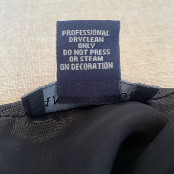 EUC Ann Taylor Black Skirt With Beading. Sz. 12 - Picture 5 of 7